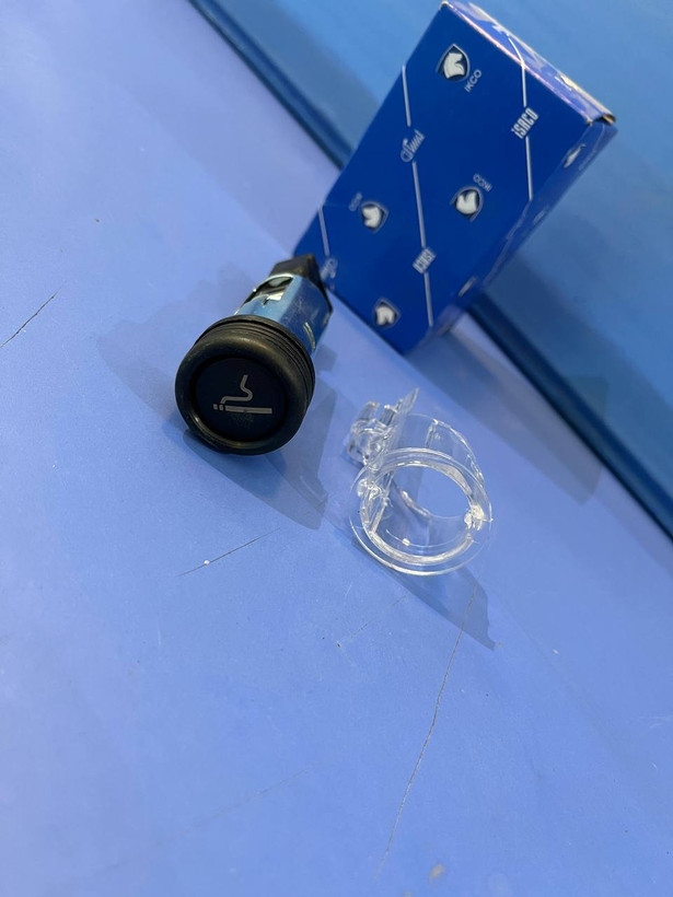 مجموعه فندک ۴۰۵ بدون چراغ